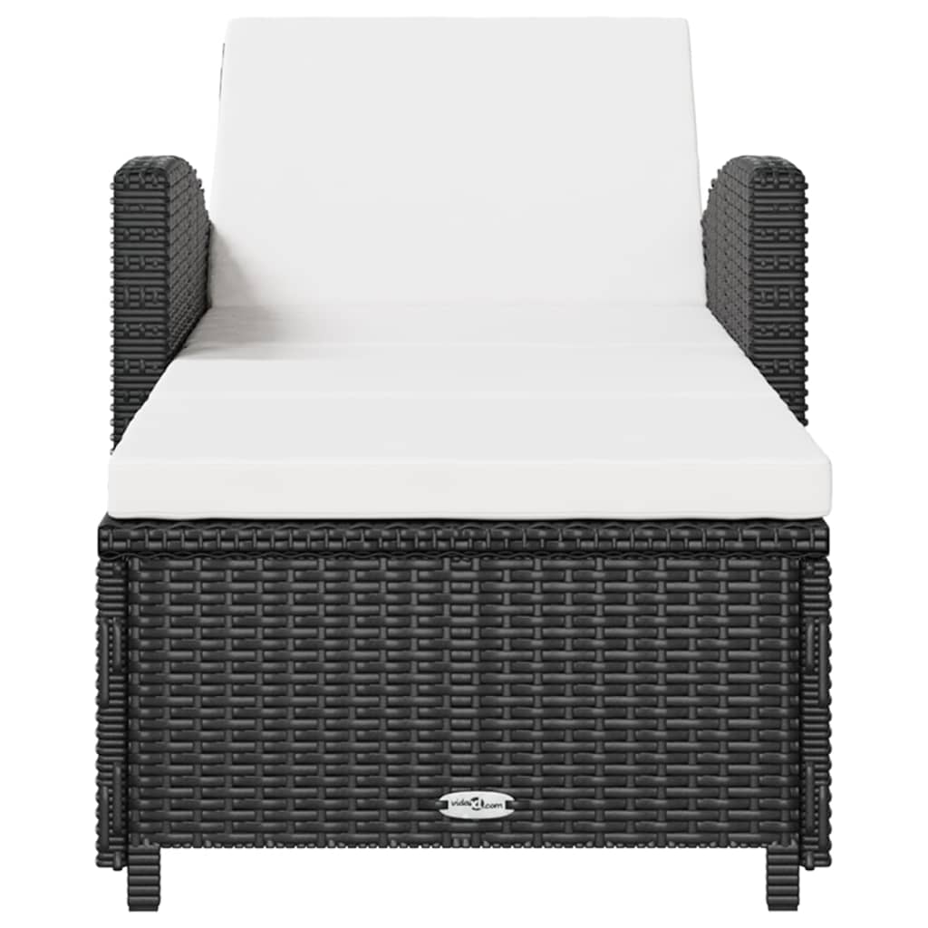 Ligbed met crèmewit kussen poly rattan zwart